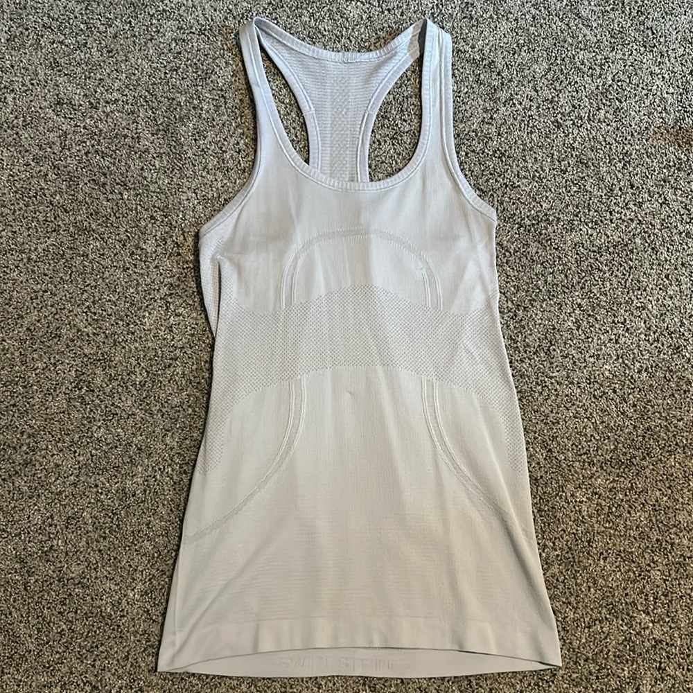 Lululemon Swiftly Tech Racerback Tank, Size 4